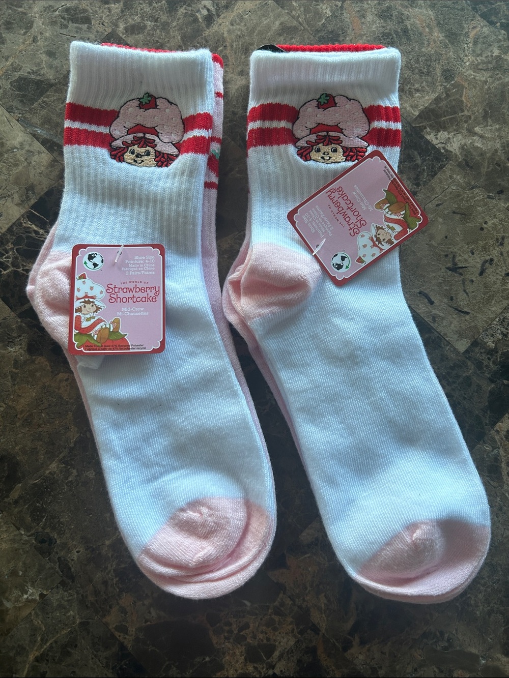 NWT 🆕 Strawberry Shortcake FOUR Pairs of Women’s Mid-Crew Socks size 4-10